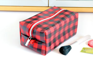 *Jelly Vinyl* Buffalo Plaid Boxy Toiletry Bag