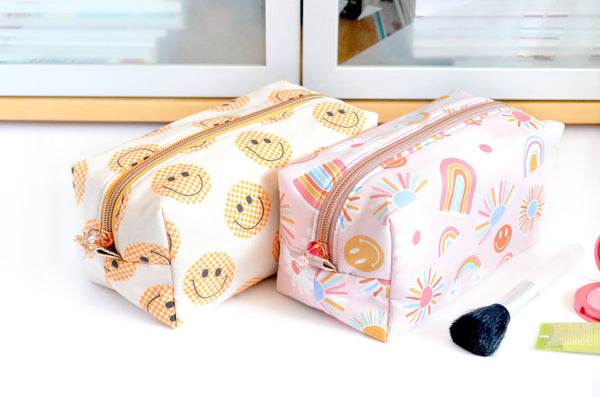 Smiley Boxy Toiletry Bag