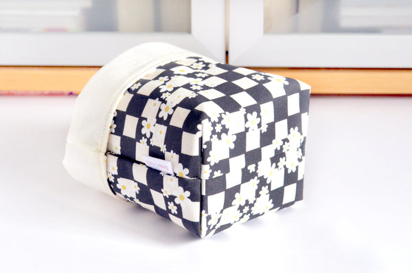 Black & White Daisy Checker Fabric Plant Pot