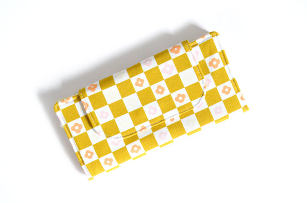 Green Checker Daisy Wallet