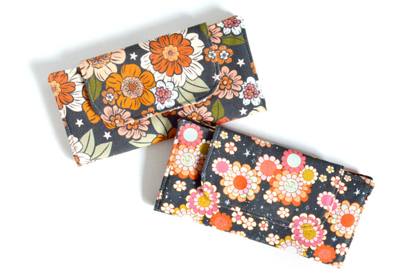 Dark Grey Retro Floral Wallet