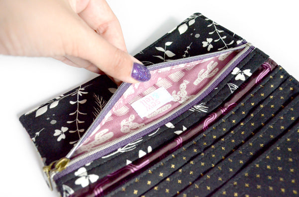 Dark Grey Retro Floral Wallet