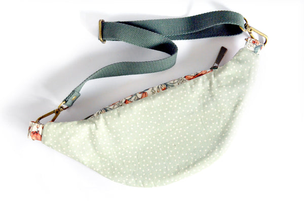 Beige Prairie Lily Fanny Pack