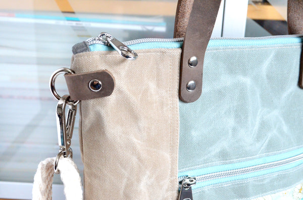 Light Blue & Beige Sunflower Crossbody Tote Bag